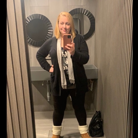 Meet your Posher, Tina - Picture 1 of 1